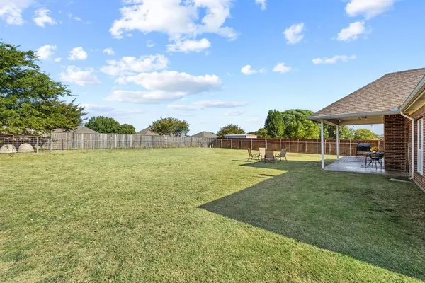 $324,000 | 406 Sunshine Trail, Bells, TX 75414