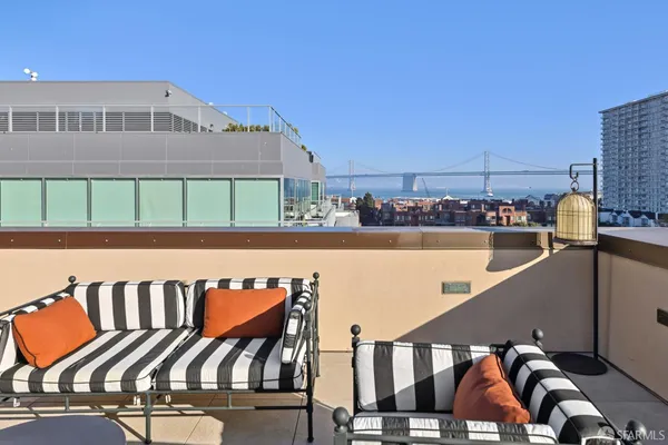 $1,995,000 | 288 Pacific Avenue, Unit 2A, San Francisco, CA 94111