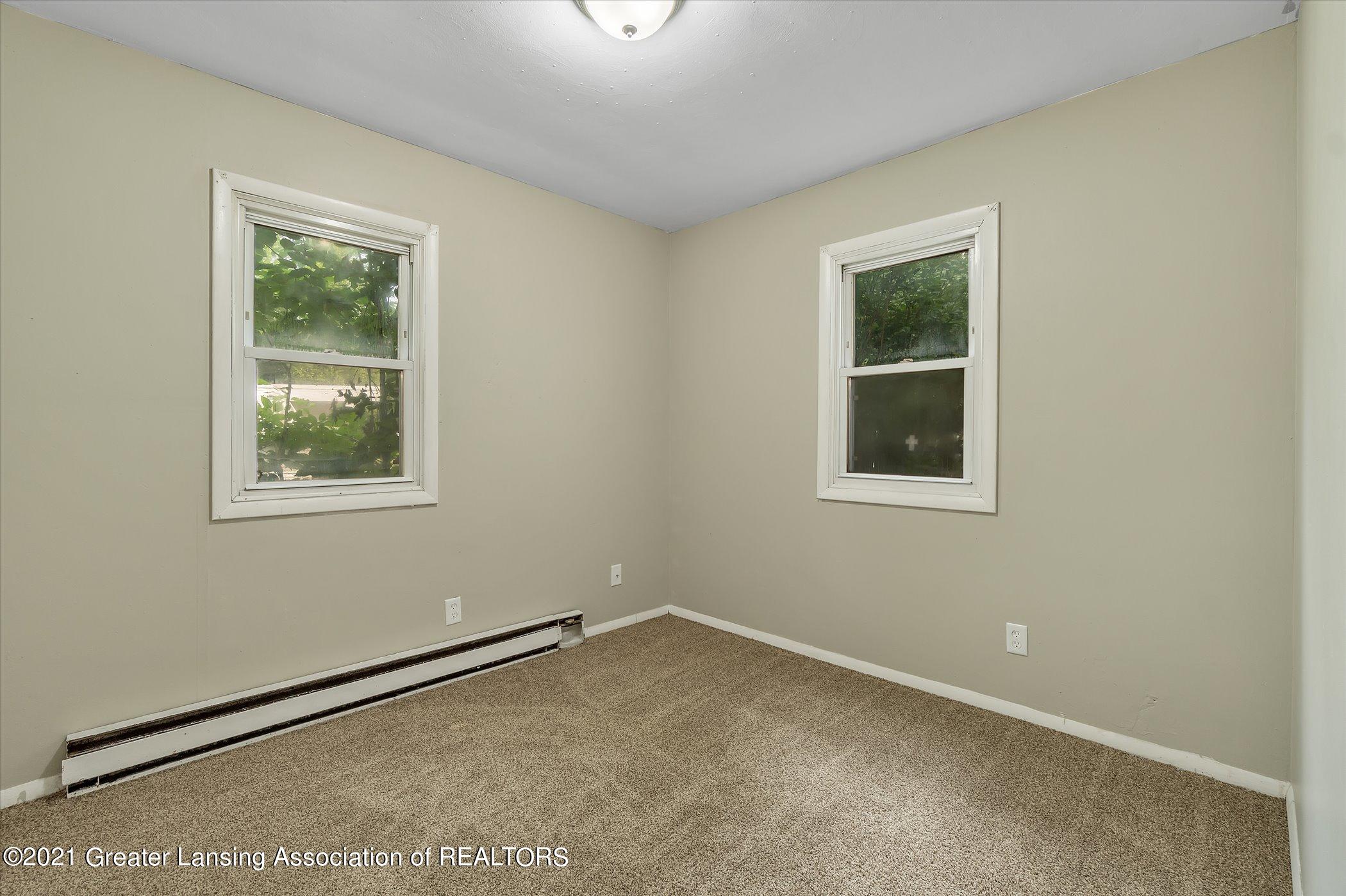 6532 Sommerset Road Lansing, MI 48911 - Photo 25 of 37 25-6532-Sommerset-Rd-WindowStill-Real-Es