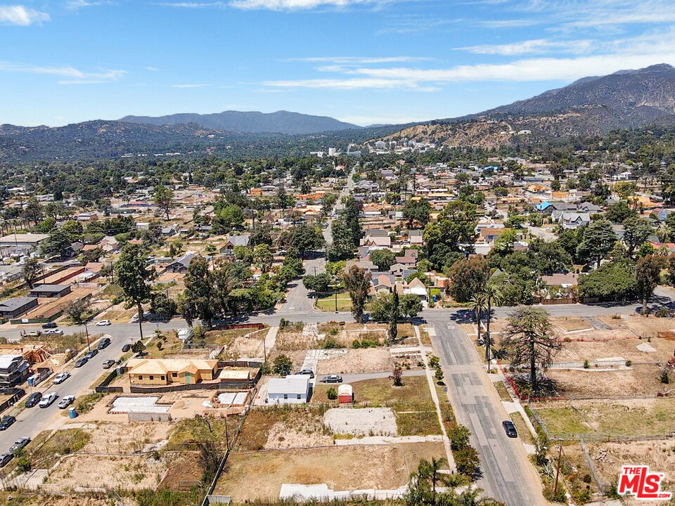126 West Manor Street Altadena, CA 91001 - Photo 12 of 15