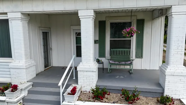 $189,900 | 112 East 2nd Street, Huntingburg, IN 47542