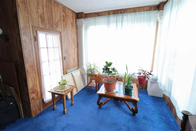 $189,900 | 112 East 2nd Street, Huntingburg, IN 47542