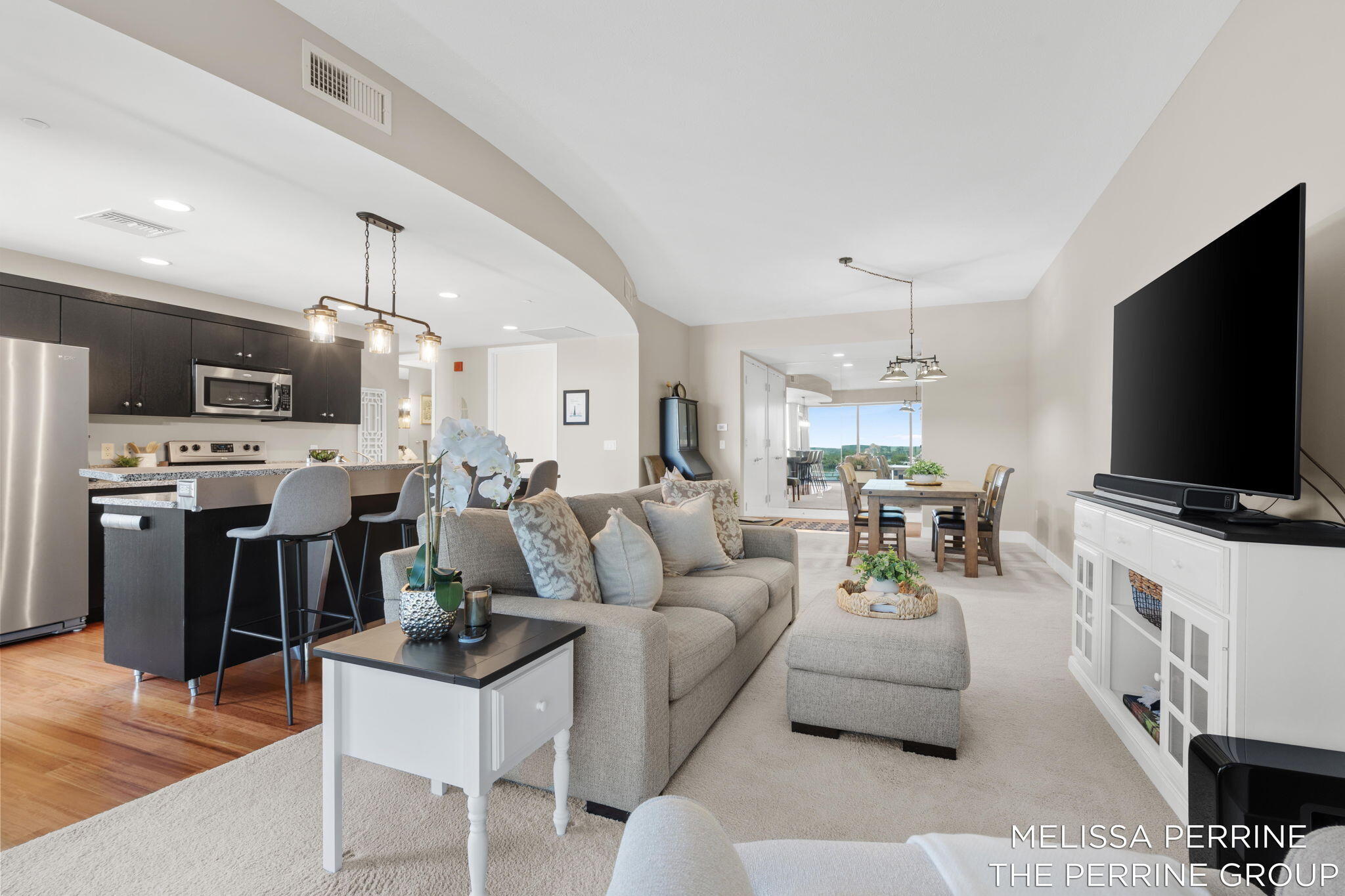 335 Bridge Street Northwest, Unit 1703 Grand Rapids, MI 49504 - Photo 14 of 47 Living room