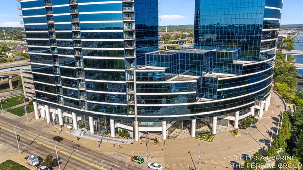 $419,000 | 335 Bridge Street Northwest, Unit 1703, Grand Rapids, MI 49504