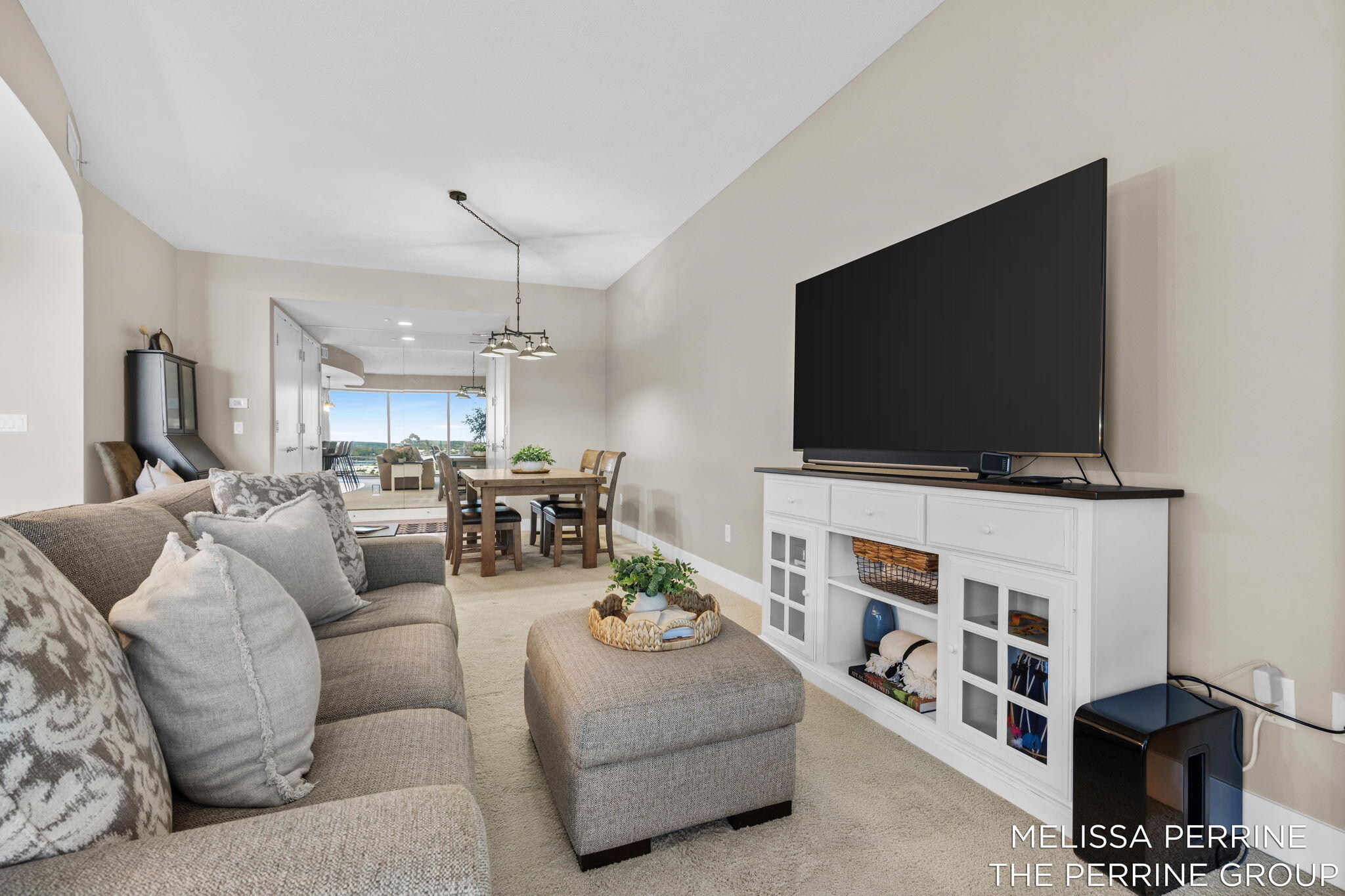 335 Bridge Street Northwest, Unit 1703 Grand Rapids, MI 49504 - Photo 10 of 47 Living room