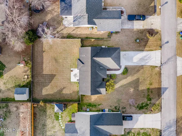 $310,000 | 302 Whirlaway Boulevard, Sneads Ferry, NC 28460