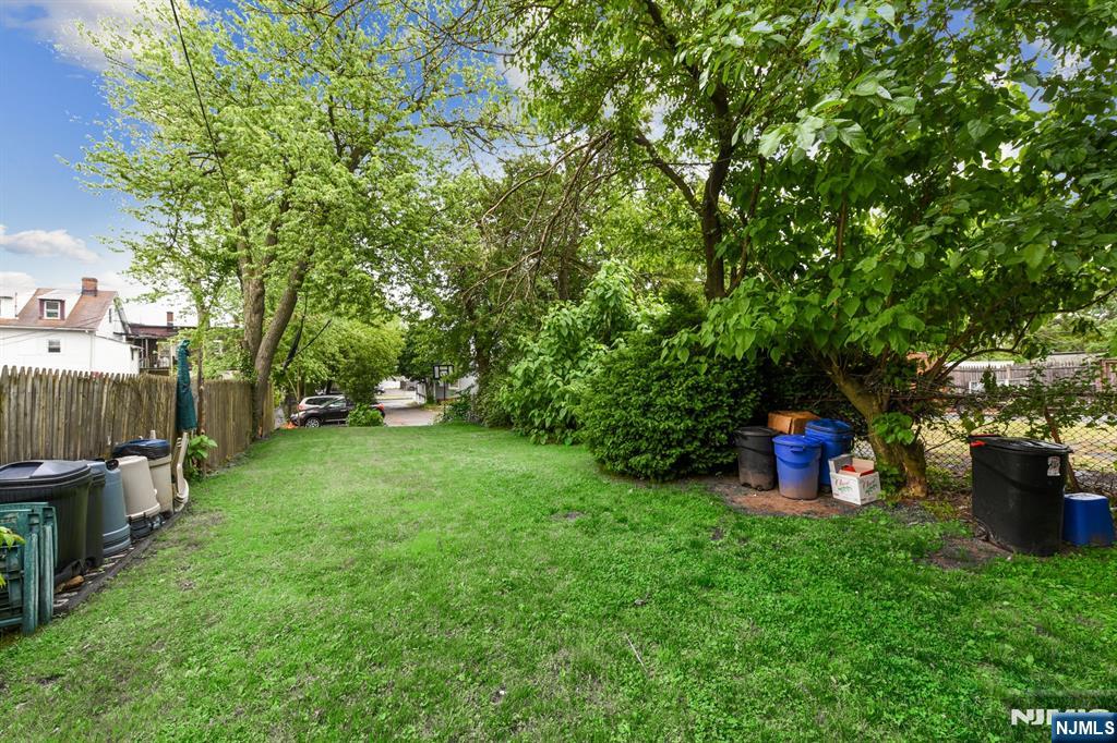 137 Valley Road Montclair, NJ 07042 - Photo 24 of 24