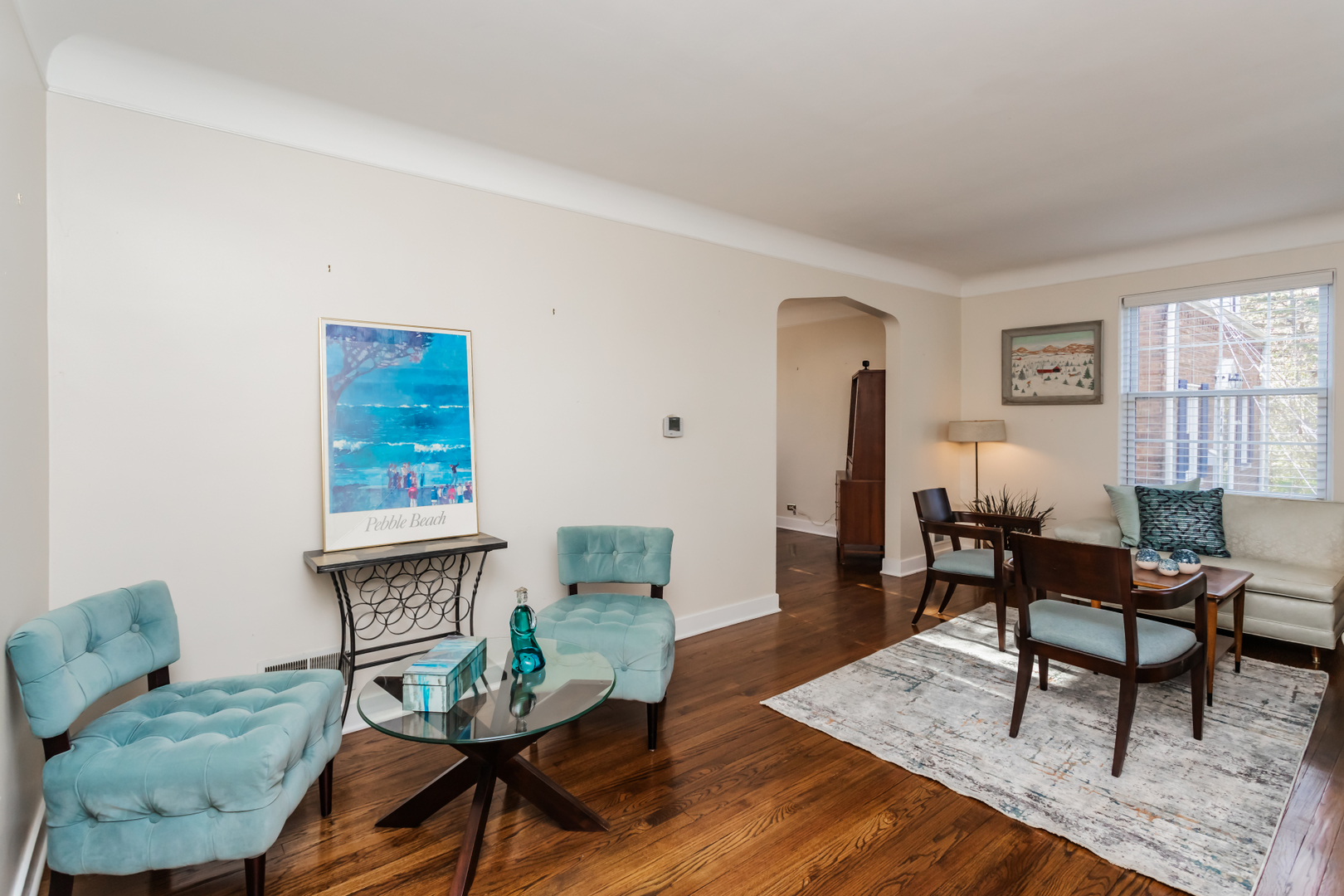 552 East Parkway Road Riverside, IL 60546 - Photo 4 of 25 a living room with furniture and wooden floor