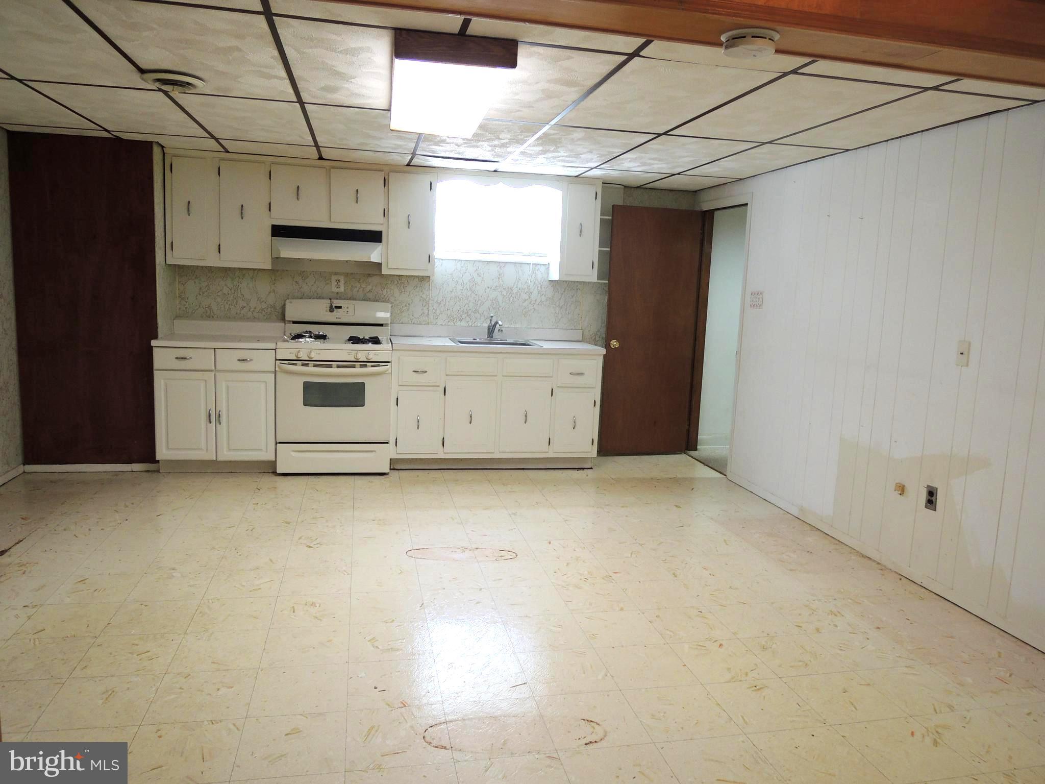 136 New Road Horsham, PA 19044 - Photo 14 of 29 Gallery Image 14