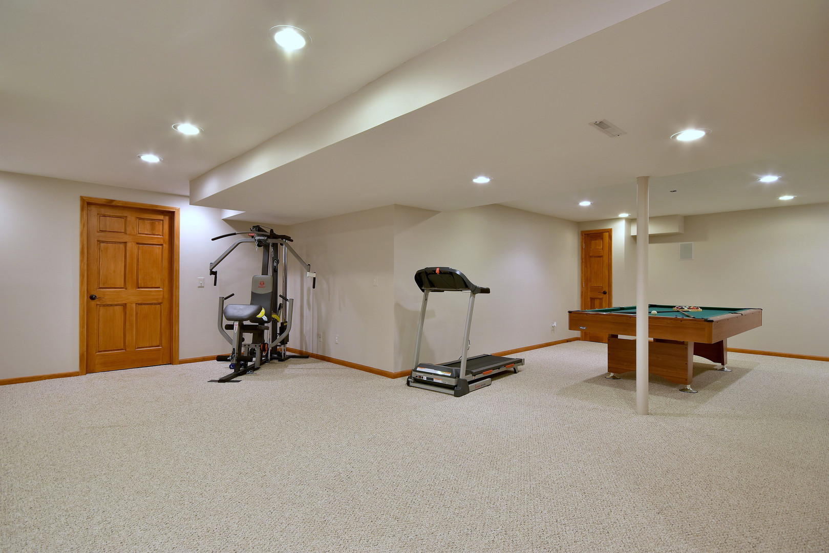 448 Lewis Road Geneva, IL 60134 - Photo 36 of 52 a view of a room with gym equipment