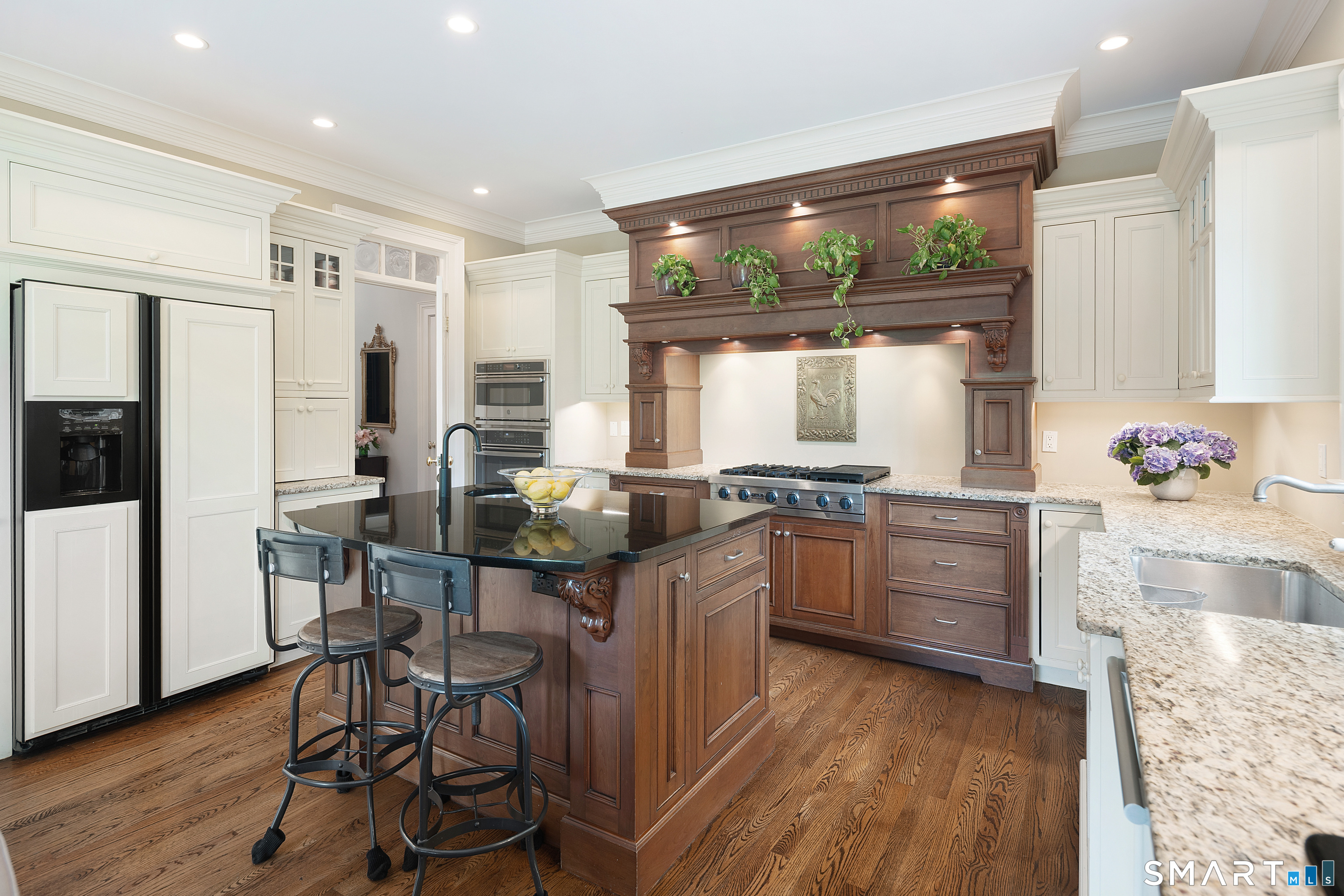 36 Richmond Hill Road New Canaan, CT 06840 - Photo 17 of 36