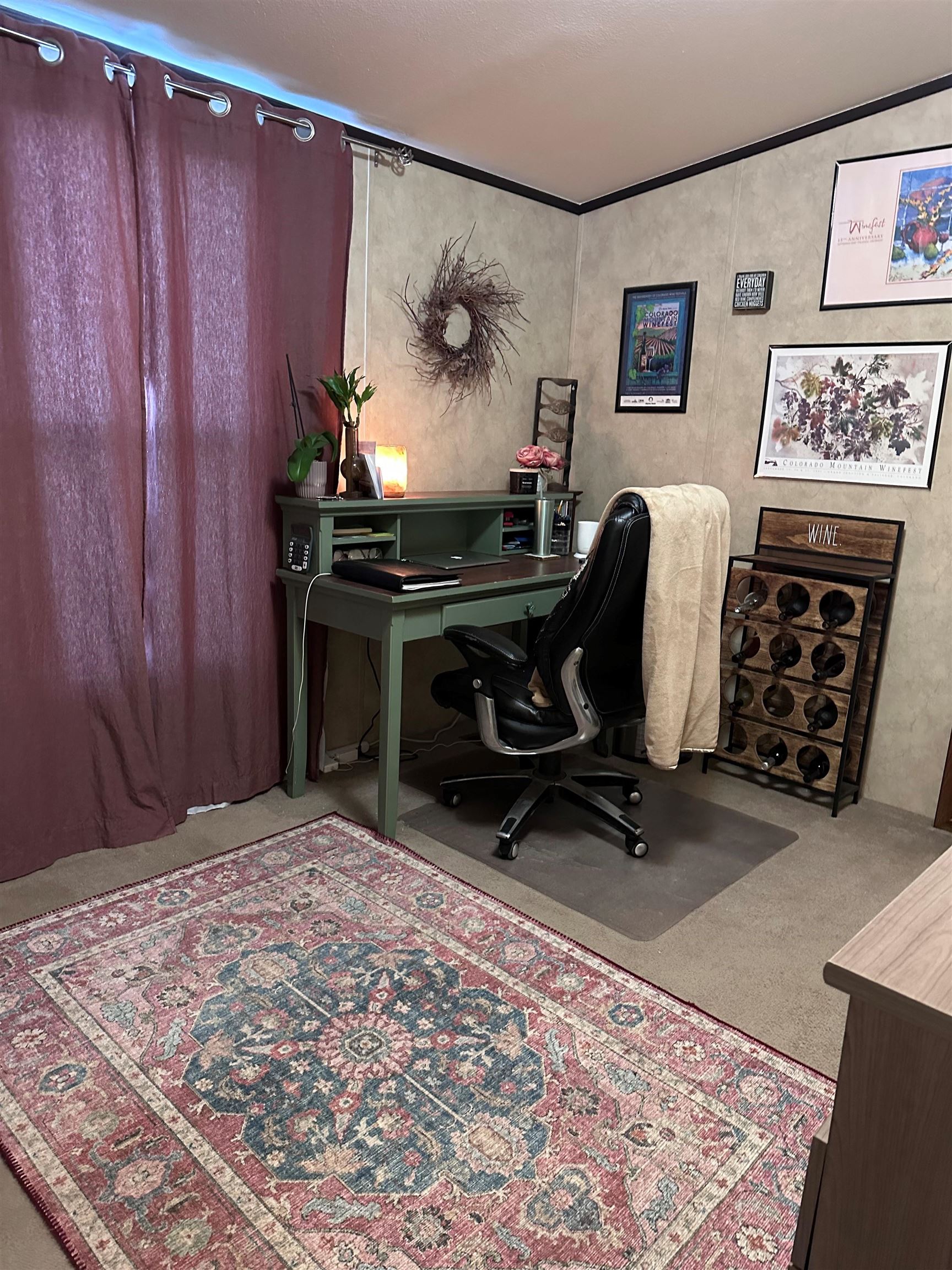 585-25 25 1/2 Road, Unit 125 Grand Junction, CO 81505 - Photo 20 of 24 a workspace with furniture and window