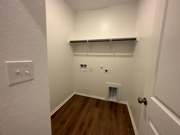 $2,595 | 229 Sonterra Drive, San Marcos, TX 78666