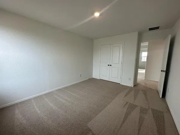 $2,595 | 229 Sonterra Drive, San Marcos, TX 78666