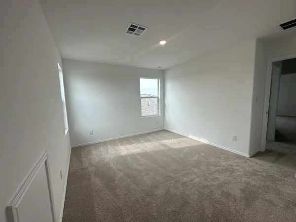 $2,595 | 229 Sonterra Drive, San Marcos, TX 78666