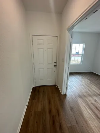 $2,595 | 229 Sonterra Drive, San Marcos, TX 78666