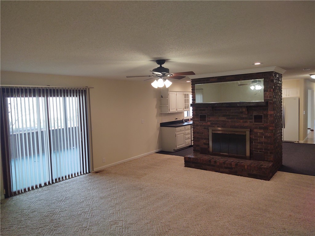 4610 Yorktown Court Decatur, IL 62521 - Photo 11 of 28