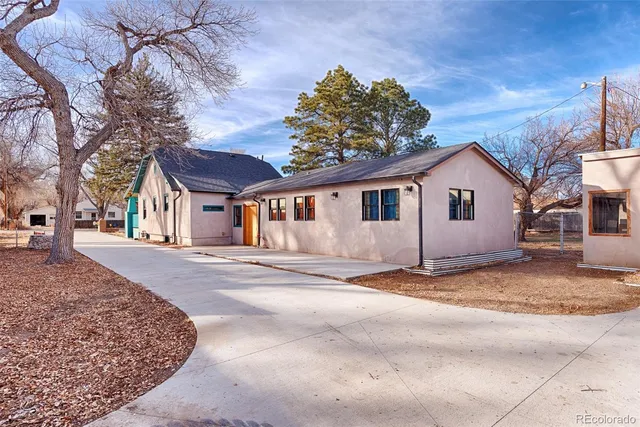 $515,000 | 1220 Holly Street, Pueblo, CO 81006