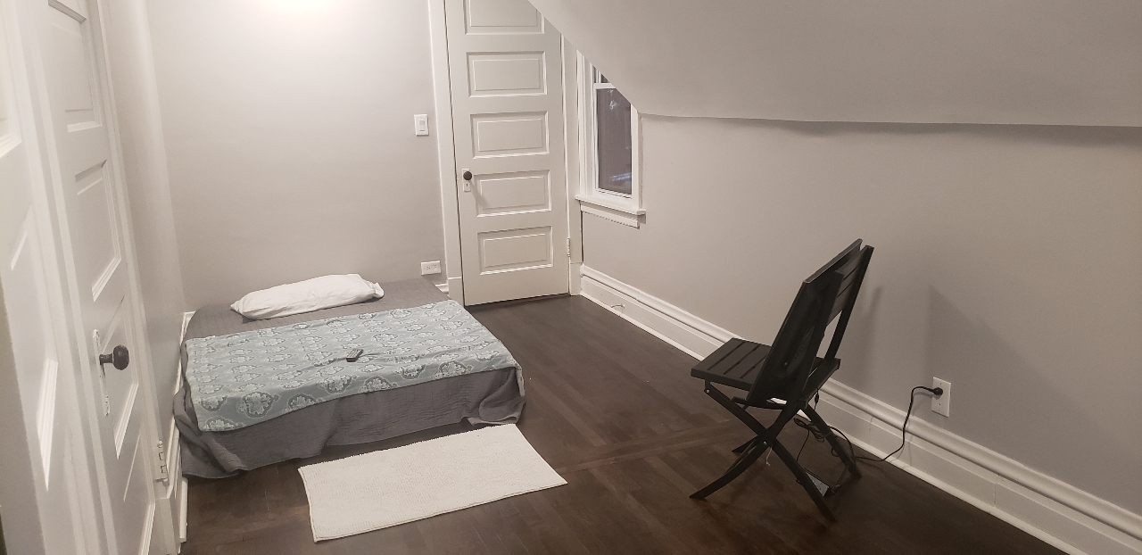 3908 North Janssen Avenue, Unit 2 Chicago, IL 60613 - Photo 11 of 11