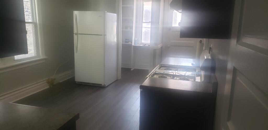 3908 North Janssen Avenue, Unit 2 Chicago, IL 60613 - Photo 6 of 11