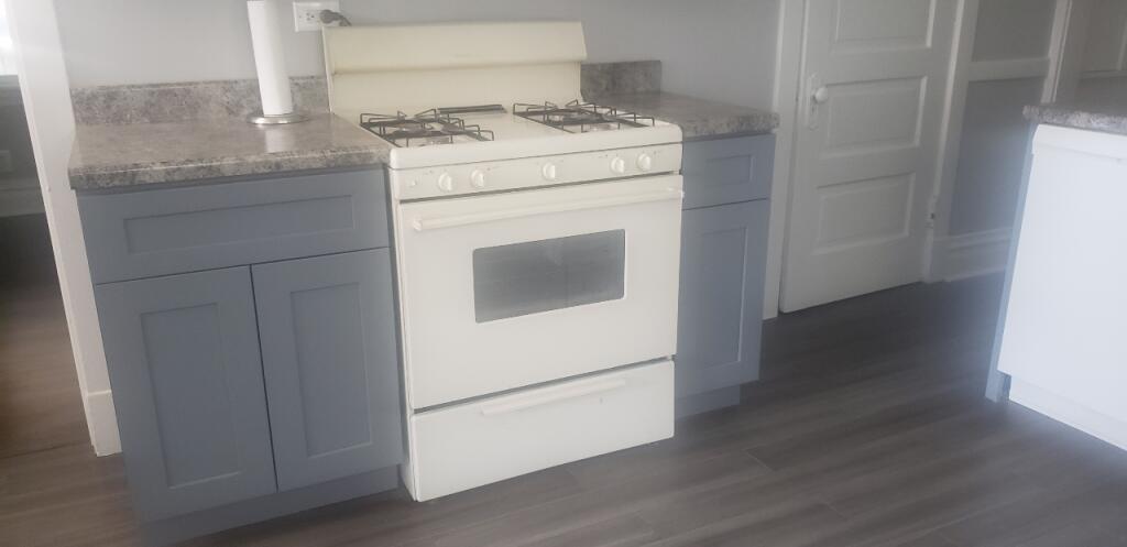 3908 North Janssen Avenue, Unit 2 Chicago, IL 60613 - Photo 8 of 11