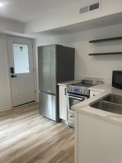 573 Alfred Road Northwest Atlanta, GA 30331 - Photo 14 of 16 Gallery Image 14