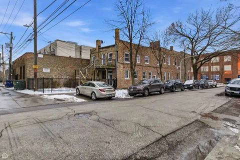 $750,000 | 2724 West Chicago Avenue, Chicago, IL 60622