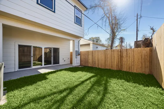 $629,900 | 1303 Cordell Street, Unit A, Houston, TX 77009