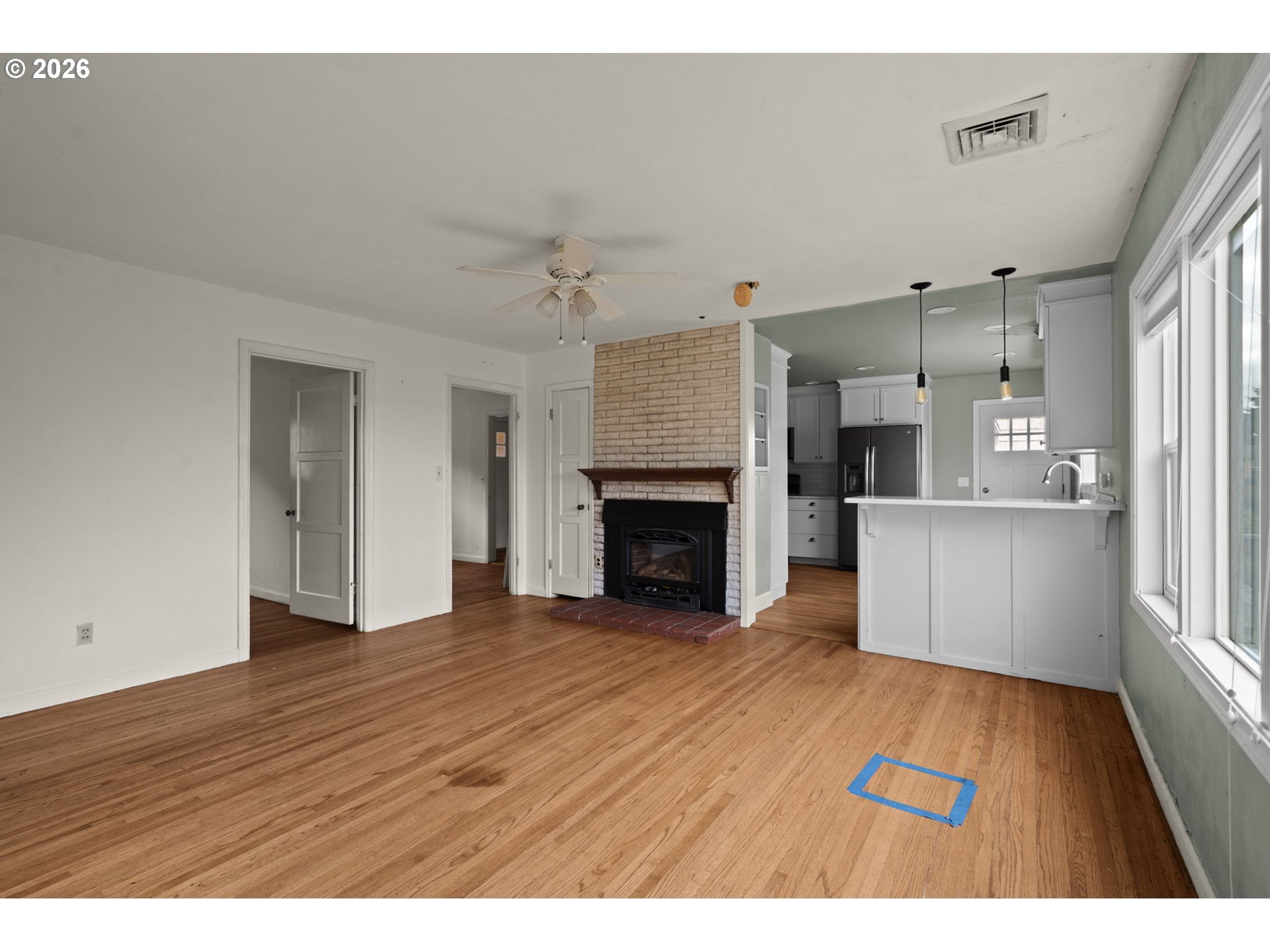 357 West Niagara Avenue Astoria, OR 97103 - Photo 5 of 19