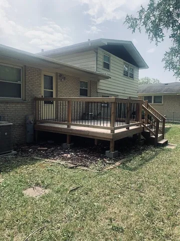 $215,000 | 22904 Valley Drive, Richton Park, IL 60471