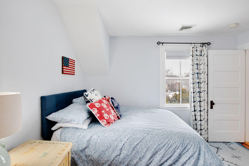 25 Shore Road, Unit A Ogunquit, ME 03907 - Photo 31 of 41