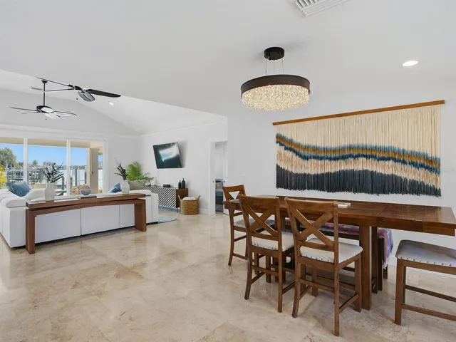 $1,850,000 | 1028 79th Street South, St. Petersburg, FL 33707