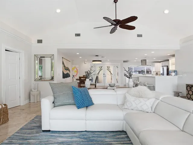 $1,850,000 | 1028 79th Street South, St. Petersburg, FL 33707