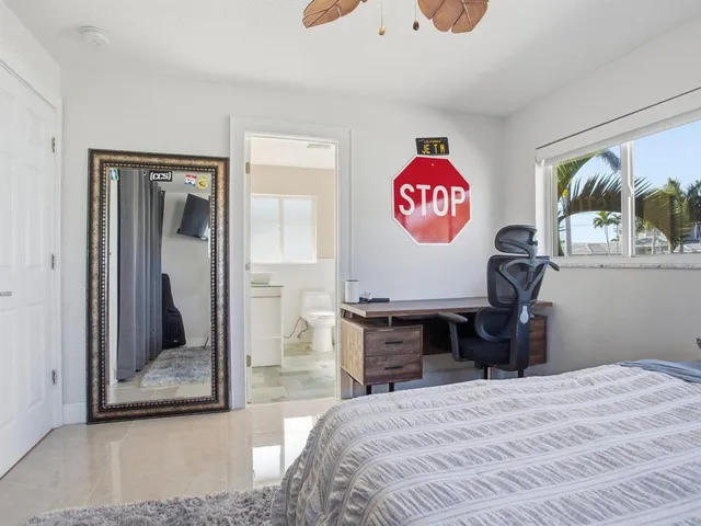 $1,850,000 | 1028 79th Street South, St. Petersburg, FL 33707