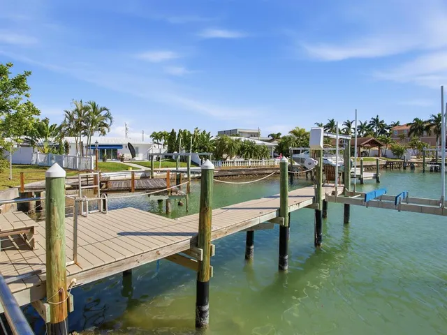 $1,850,000 | 1028 79th Street South, St. Petersburg, FL 33707