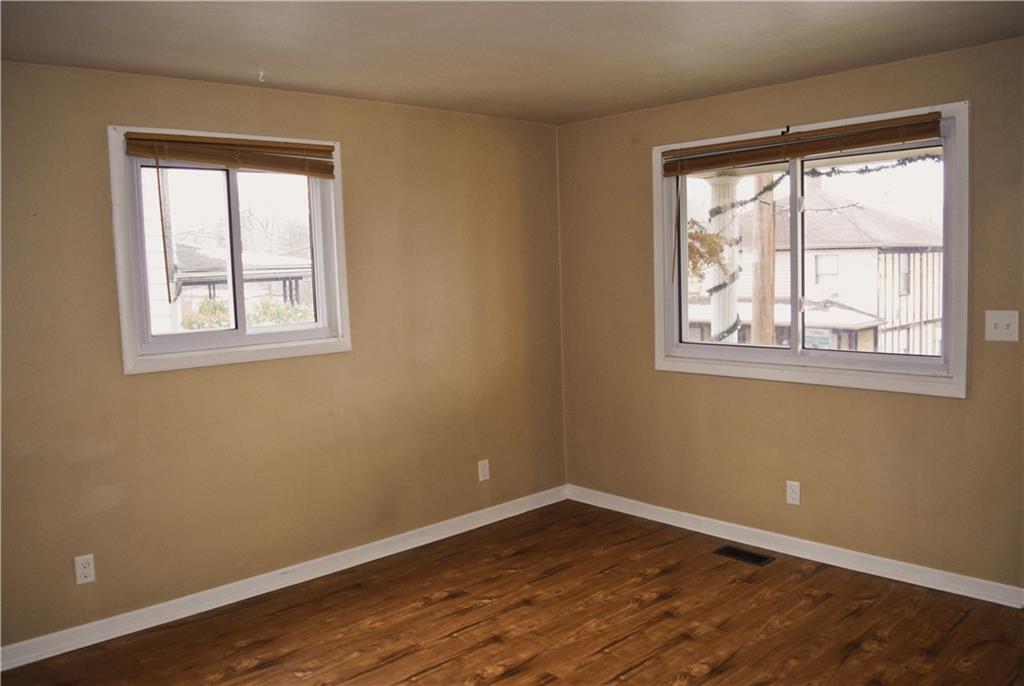 230-232 Spring Street Harwick, PA 15049 - Photo 3 of 21 Gallery Image 3