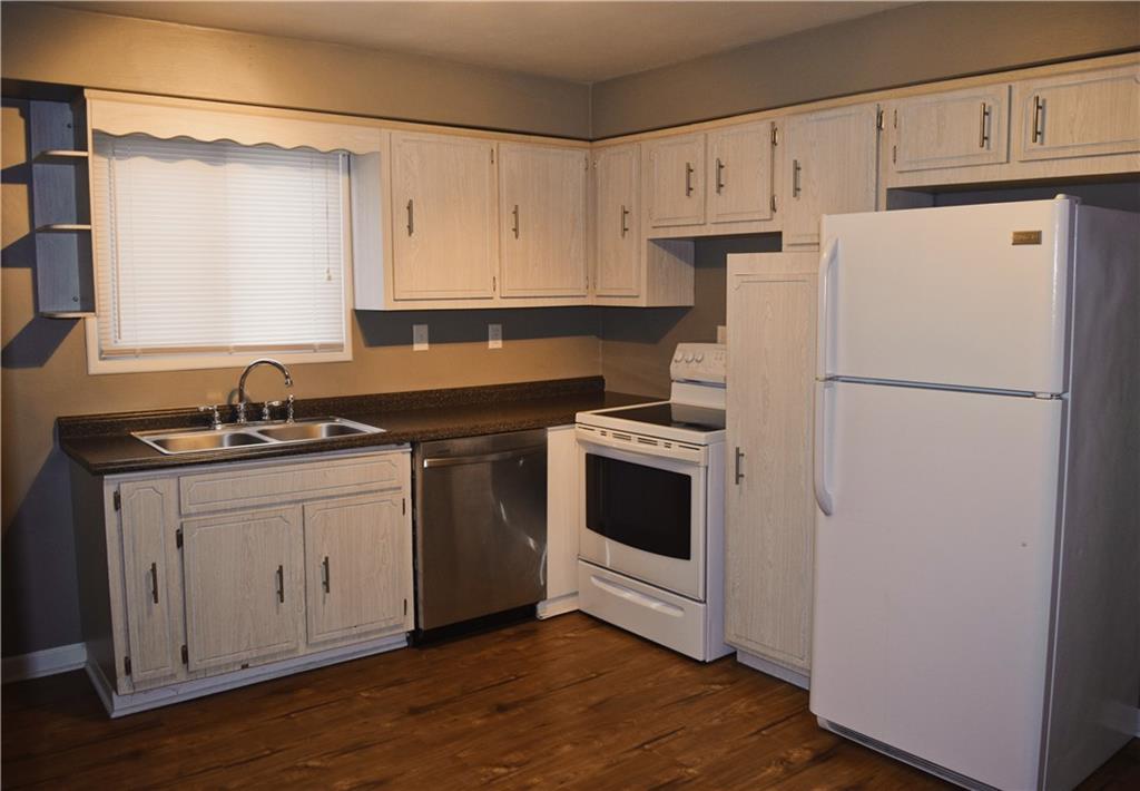 230-232 Spring Street Harwick, PA 15049 - Photo 5 of 21 Gallery Image 5