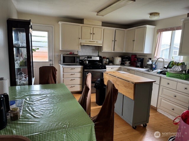 5338 Shields Road Ferndale, WA 98248 - Photo 4 of 12