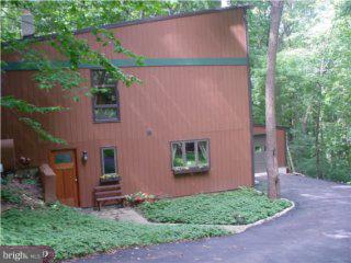 270 Danell Road Radnor, PA 19087 - Photo 2 of 4