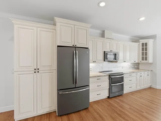 $850,000 | 9322 Southeast Athena Street, Hobe Sound, FL 33455