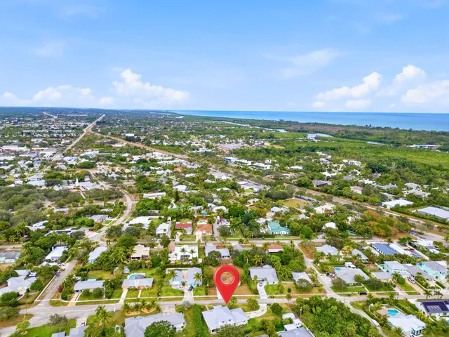 $850,000 | 9322 Southeast Athena Street, Hobe Sound, FL 33455