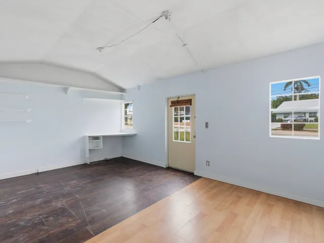 $850,000 | 9322 Southeast Athena Street, Hobe Sound, FL 33455