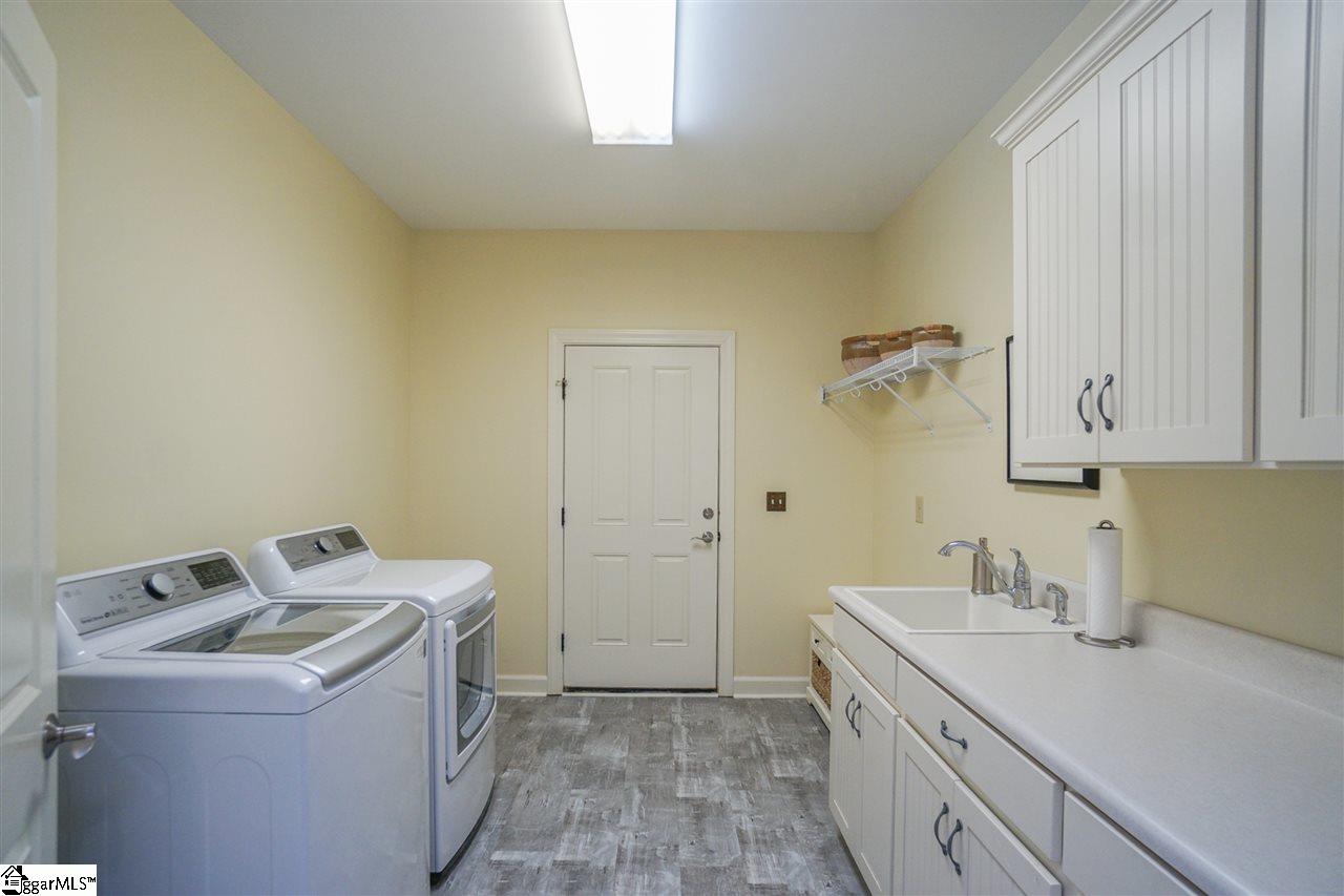 209 Beagle Run Easley, SC 29642 - Photo 26 of 34 Gallery Image 26