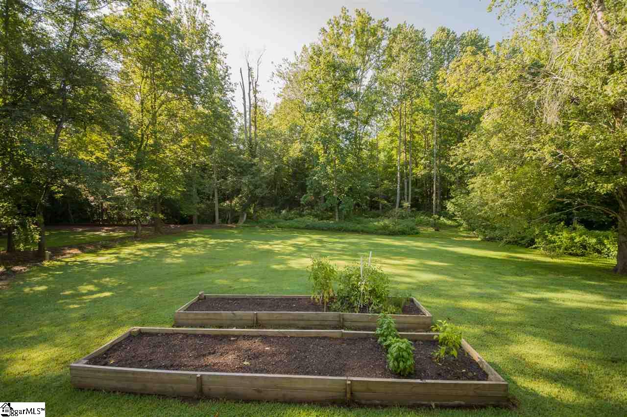 209 Beagle Run Easley, SC 29642 - Photo 29 of 34 Gallery Image 29