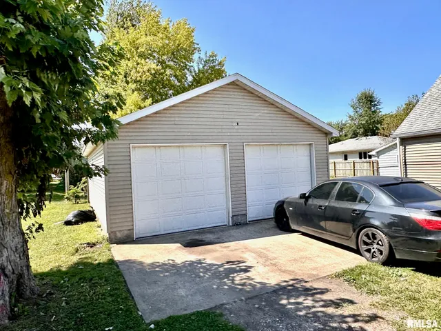 $75,000 | 615 Ash Street, Chapin, IL 62628