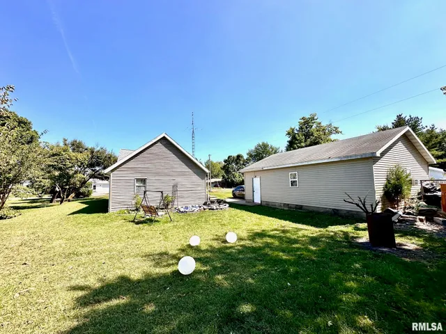 $75,000 | 615 Ash Street, Chapin, IL 62628