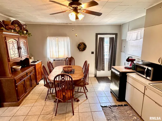 $75,000 | 615 Ash Street, Chapin, IL 62628