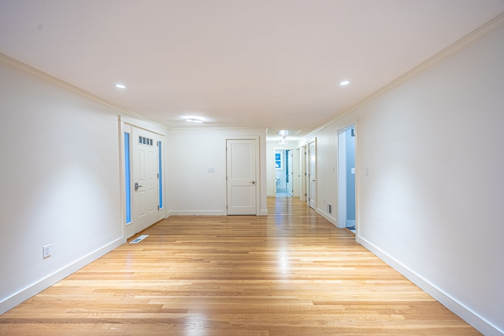 85 Woodland Road Boston, MA 02130 - Photo 9 of 35 Gallery Image 9