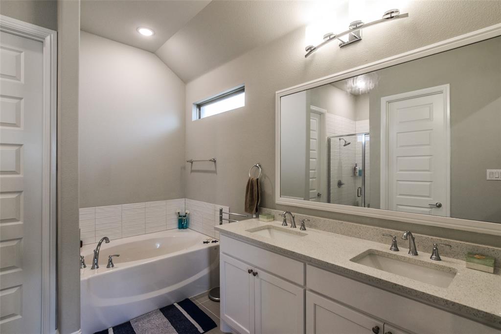 16493 Prairie Oak Road Frisco, TX 75033 - Photo 11 of 18
