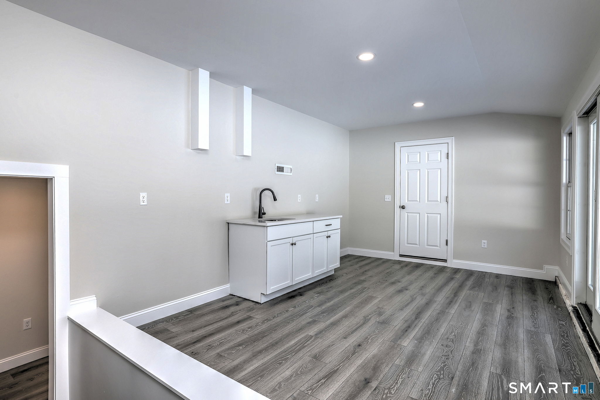 109 Green Meadow Road Milford, CT 06461 - Photo 23 of 28